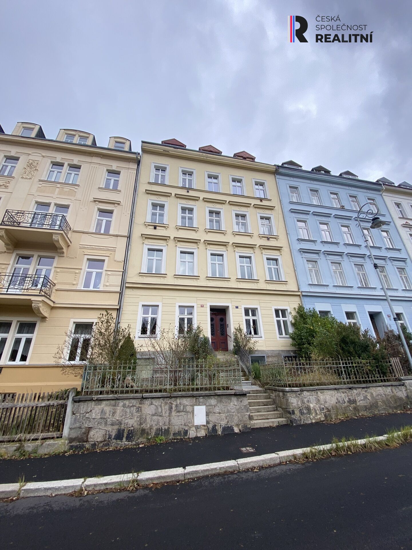 Prodej bytu 4+1+garáž, Karlovy Vary, ul. Škroupova