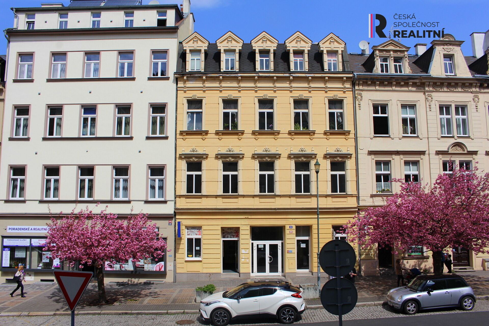 Pronájem obchodního prostoru 240 m2, Moskevská,
